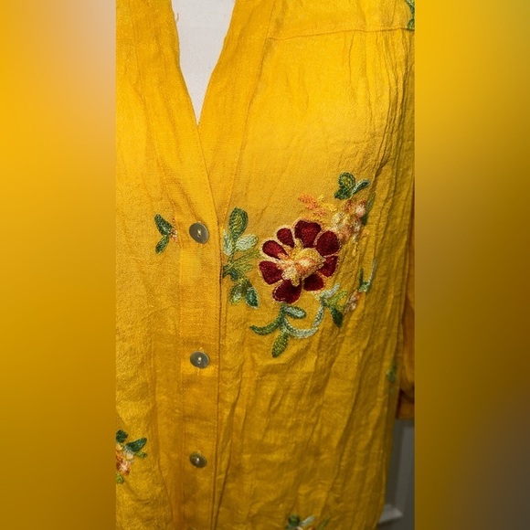 NWT Anthropologie Fig & Flower Yellow Floral Embroidered Button Up Size 2XL Top - Picture 14 of 15